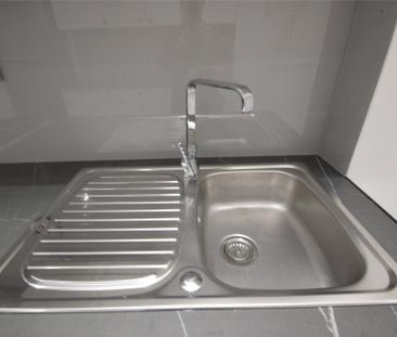 2 bedroom maisonette to rent - Photo 6
