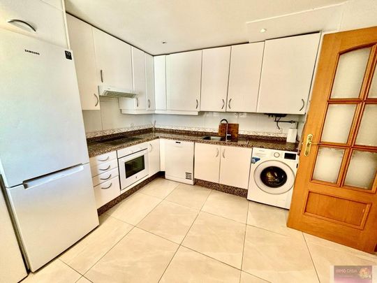 Duplex en alquiler en San Pedro de Alcantara, Marbella - Photo 1