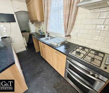 3 bedroom semi-detached house to rent - Photo 6