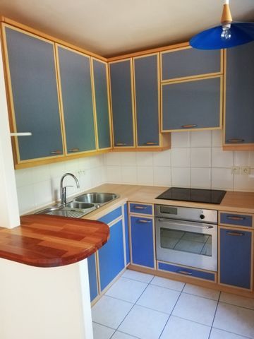 Location Appartement 2 pièces 42m² - Photo 3