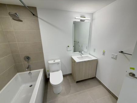 For Lease - 100 Queen Street Unit# 2209, Toronto, Ontario - Photo 4
