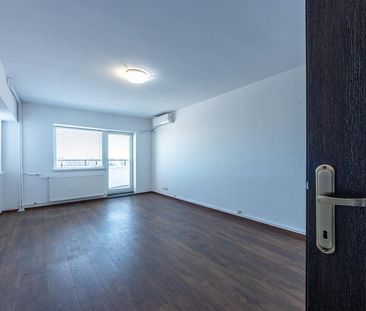 Unirii, 5 camere, pretabil birouri, locuinta - Photo 3