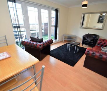 4 bedroom townhouse to rent - Photo 2