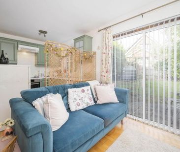 8 Old Mill Cottage, Lisburn, BT28 3RY - Photo 1