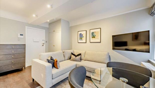 Pelham Court, Fulham Road, Chelsea, SW3, London - Photo 1