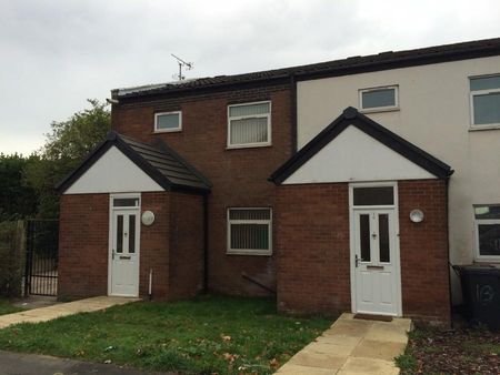 3 bedroom terraced house to rent - Photo 5