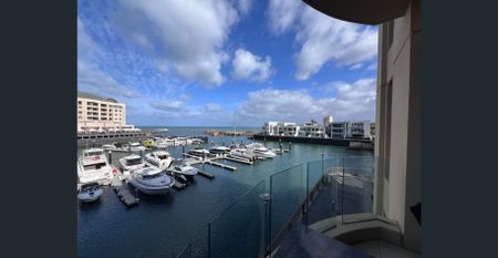 Open Sat Nov 8th, 2025, 11:30 - 12:00pm, World Class Location - Stunning Coastal & Marina Views - Photo 3