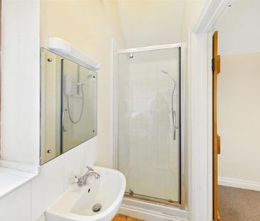 3 bedroom barn conversion to rent - Photo 2