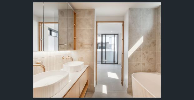 This is Living ! Brand New move in now - Photo 1