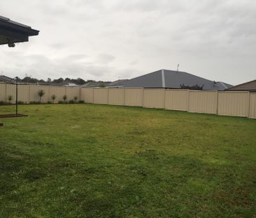 Calala Family Home - Photo 2