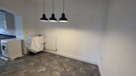 Benfield Street, Heywood - Photo 2