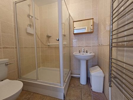 56, The Street, Bury St. Edmunds - Photo 2