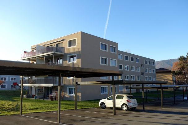 Appartement lumineux de 4.5 pièces au 2ème étage avec colonne de lavage ! - Photo 1