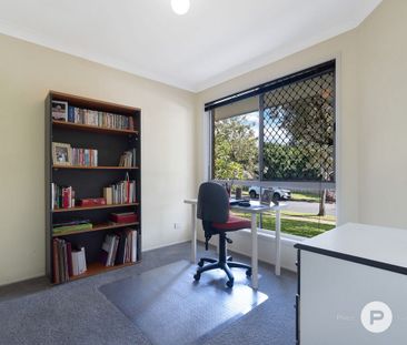 A Home Built for Easy Family Living - Photo 3