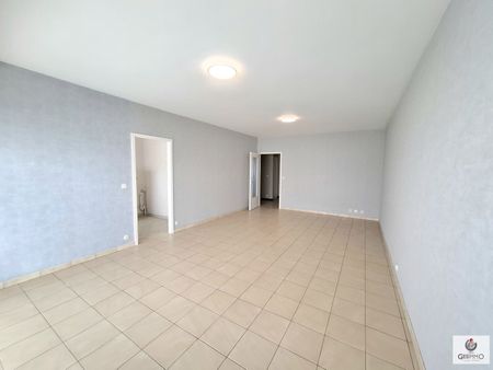 Appartement 1 chambre à 7100 La Louvière - Photo 2