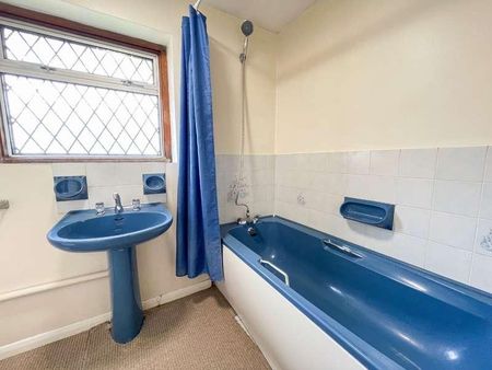 Alanbrooke, Gravesend, Kent, DA12 - Photo 4