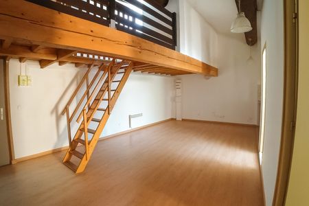 Location Appartement 3 pièces 63m² - Photo 4