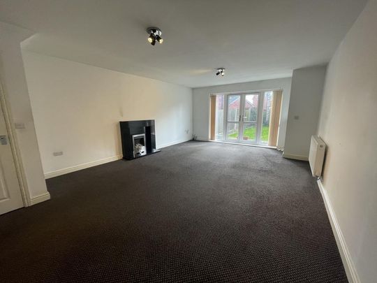 4 bedroom townhouse to rent - Photo 1