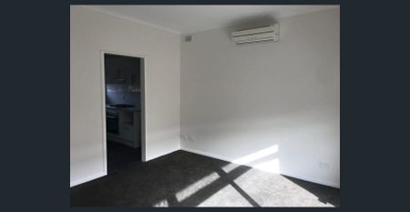 Renovated Unit Close to Shopping and Transport - Photo 3