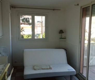 Location Appartement - Golfe-Juan - Photo 3