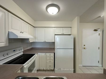 For Lease - 8 Hillcrest Avenue Unit# 905, Toronto, Ontario - Photo 5