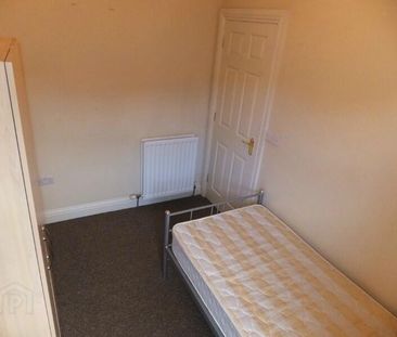 72 Mountcollyer Avenue, Belfast, BT15 3DR - Photo 6