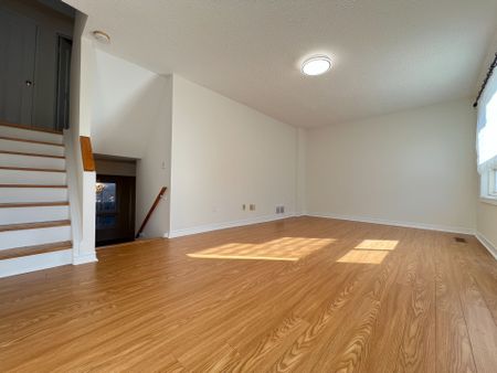 For Lease - 42 Sego Royal Way, Toronto, Ontario - Photo 3