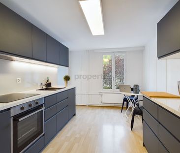 Zentral und modern - 4.5-Zimmer Wohnung in Degersheim - Photo 2