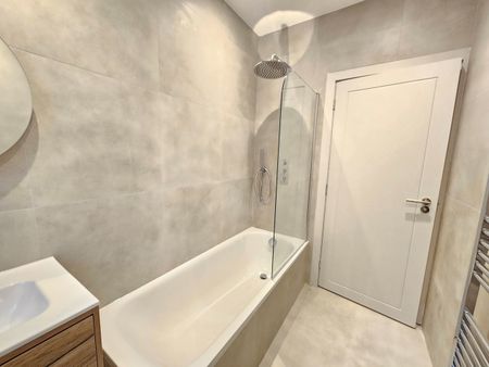 1 Bed Flat, St. Clements Mansions, SW6 - Photo 4