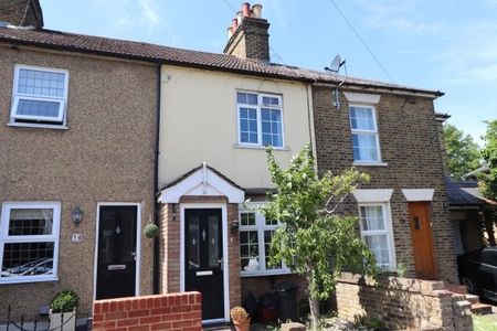 CENTRAL BRENTWOOD, Property for rent - Photo 5