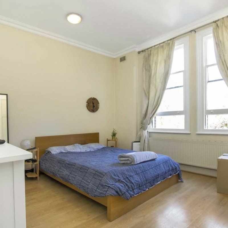 Woodville Gardens, W5, London - Photo 1