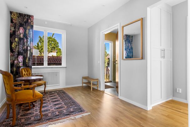 Eriksbergsvägen, Sollentuna - Photo 1