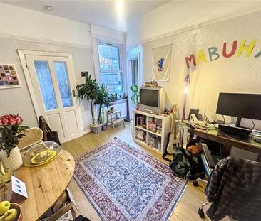 2 bedroom maisonette to rent - Photo 1