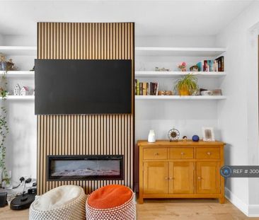 3 bedroom terraced house to rent - Photo 3