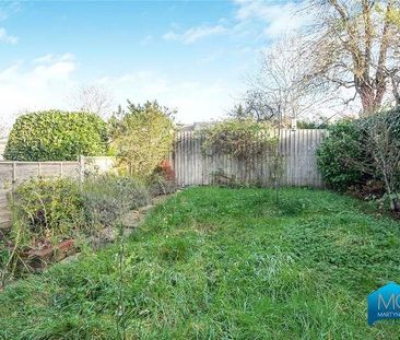 Grosvenor Road, London, N3 - Photo 4