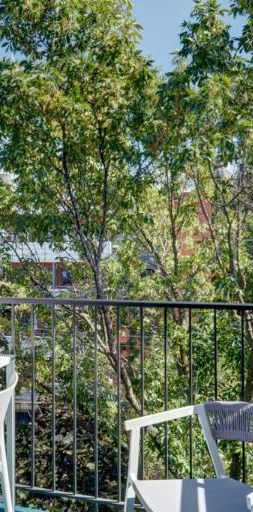 Loft entièrement meublé à louer Saint-Jean-Baptiste juillet 2026 - Photo 1