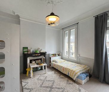 Location Appartement 4 pièces 84m² - Photo 5