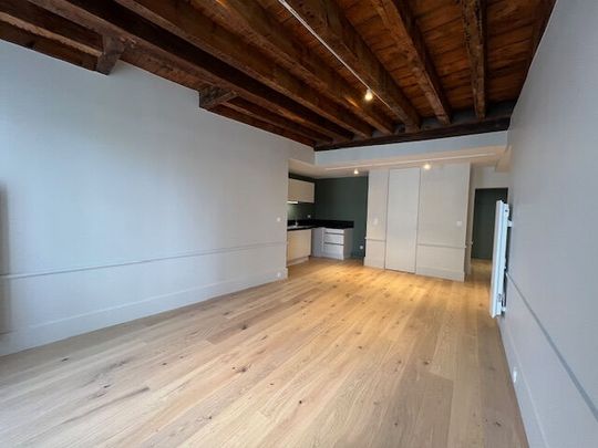 Location Appartement 3 pièces 61m² LA ROCHELLE 17000 - Photo 1