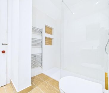 3 bedroom ground floor flat to rent - Photo 4