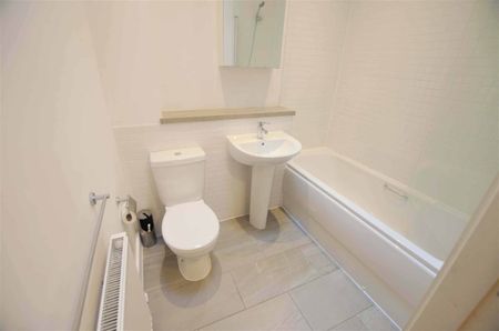 Beech House, Red Arches Drive, Baldoyle, Dublin 13 **Short Term Let** - Photo 4