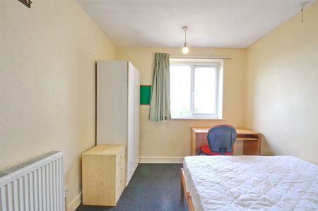 Station Road, Filton - Photo 3