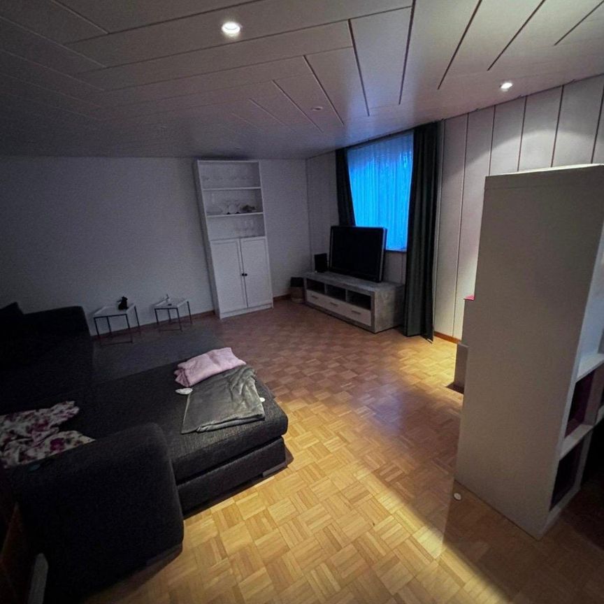2.5-Zimmer-Wohnung in Hägglingen Parkplatz inklusive - Foto 1