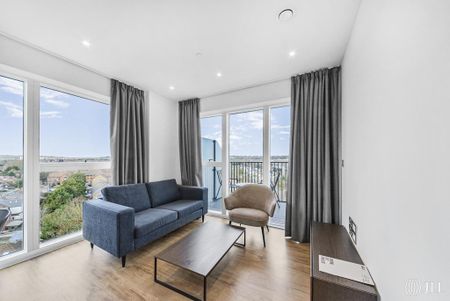 3 bedroom flat to rent - Photo 3