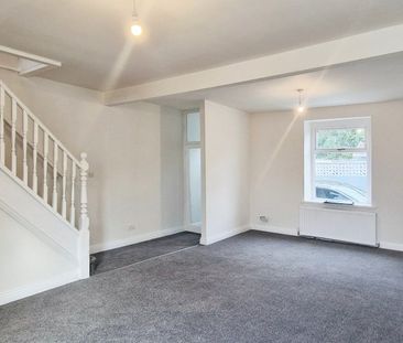 Walters Road, NEATH - Photo 3