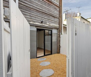 243C Chalmers Street - Photo 3