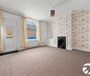 2 bedroom terraced house to rent - Photo 3