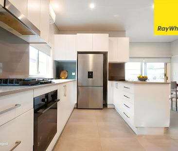 STUNNING FAMILY HOME IN THE HEART OF LIDCOMBE - Photo 1