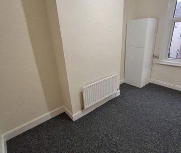 2 bedroom house to rent - Photo 4