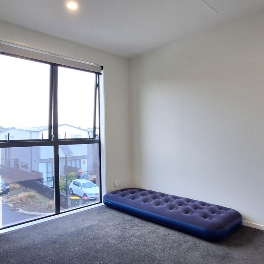 3-Bedroom Family Townhouse Flat Bush - Photo 1