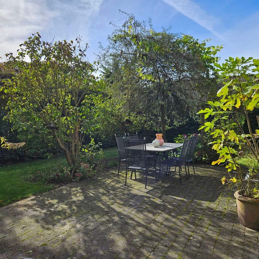 Woning met 3 slaapkamers, 2 badkamers, exclusief gelegen! - Photo 1